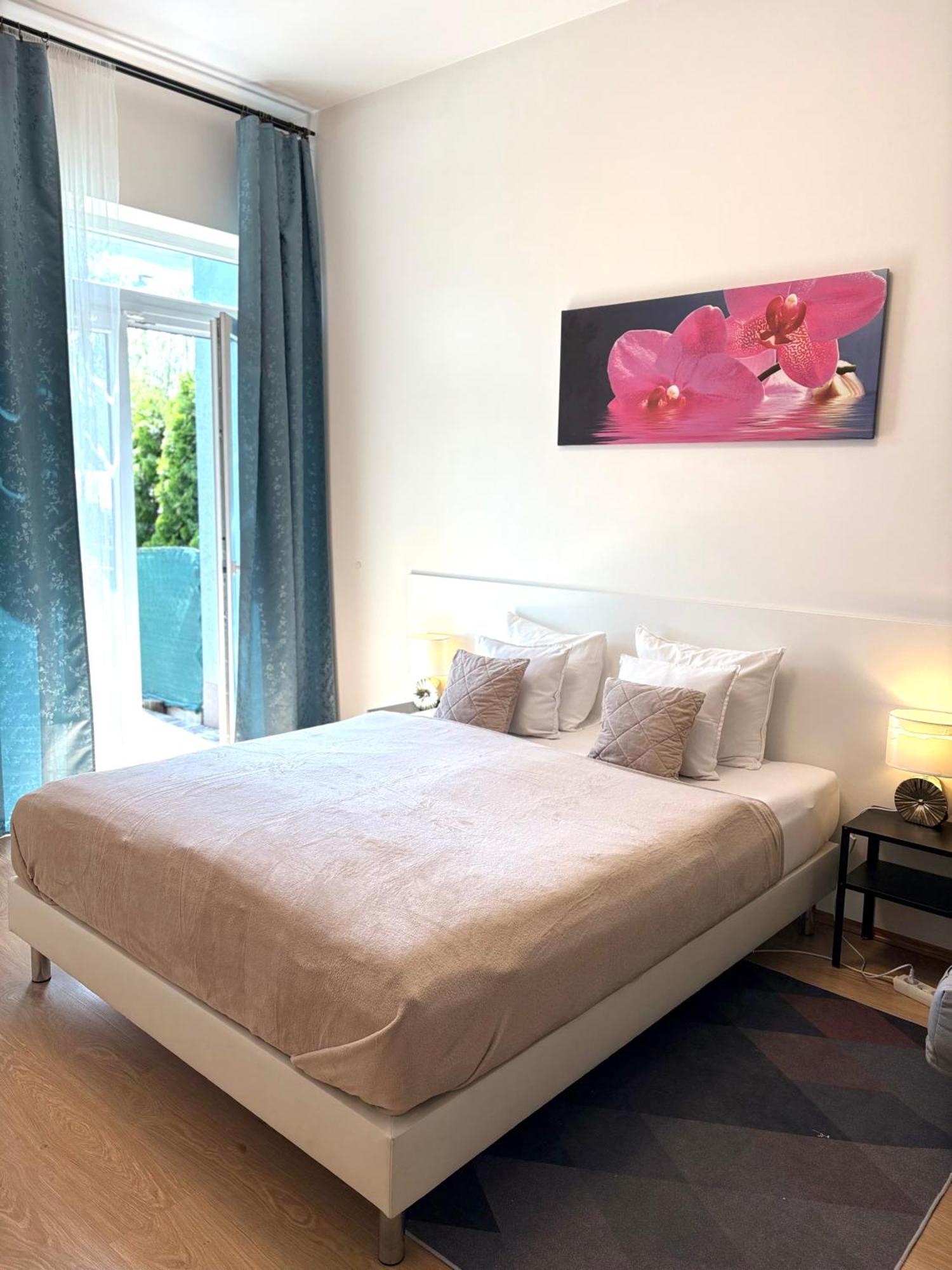 Maria Apartments - Free Parking Prag Dış mekan fotoğraf