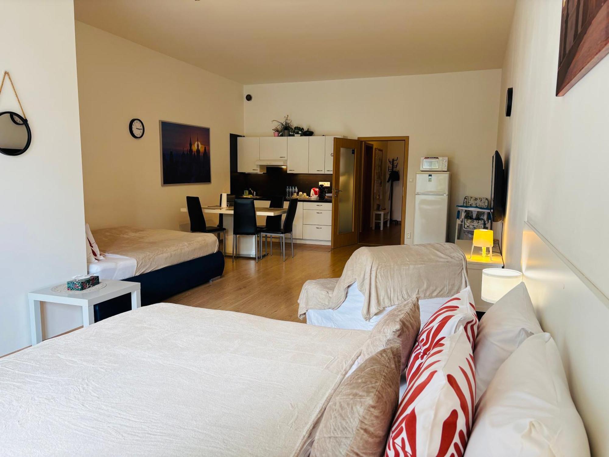 Maria Apartments - Free Parking Prag Dış mekan fotoğraf